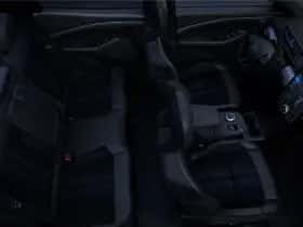 Ford Mustang Mach-E thumbnail 11
