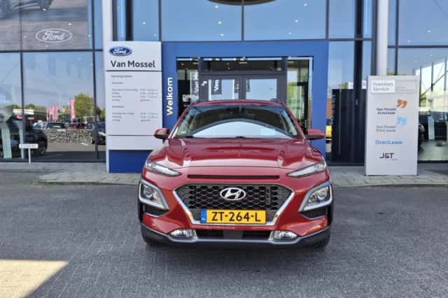 Hyundai Kona (2019) thumbnail 2