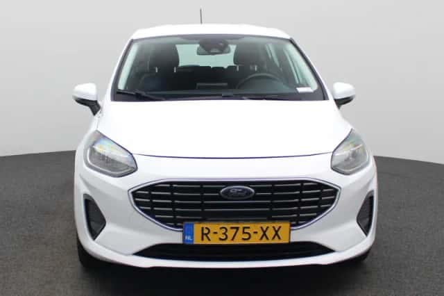 Ford Fiesta (2022) thumbnail 3
