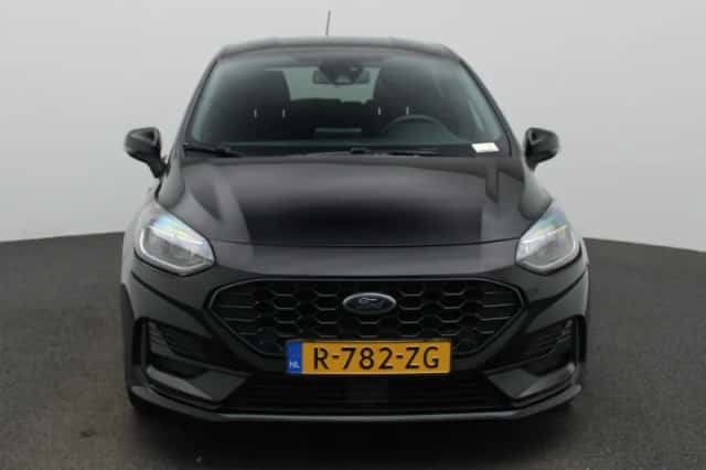 Ford Fiesta (2022) thumbnail 3
