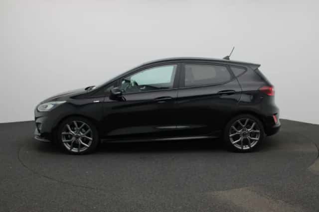 Ford Fiesta (2022) thumbnail 4