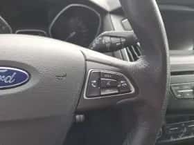 Ford Focus thumbnail 13