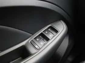 MG ZS EV thumbnail 24