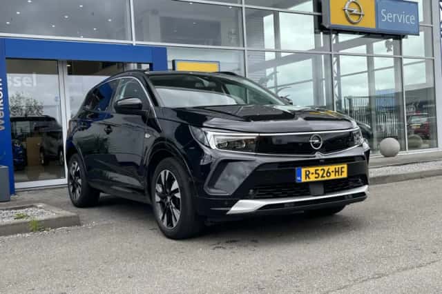 Opel Grandland (2022) thumbnail 3
