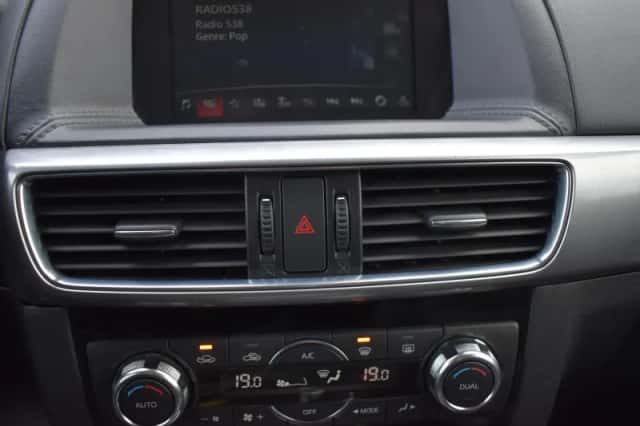 Mazda CX-5 (2017) thumbnail 35