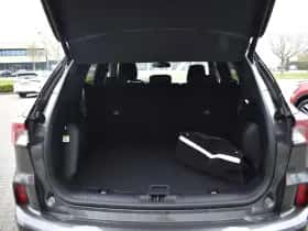 Ford Kuga thumbnail 39