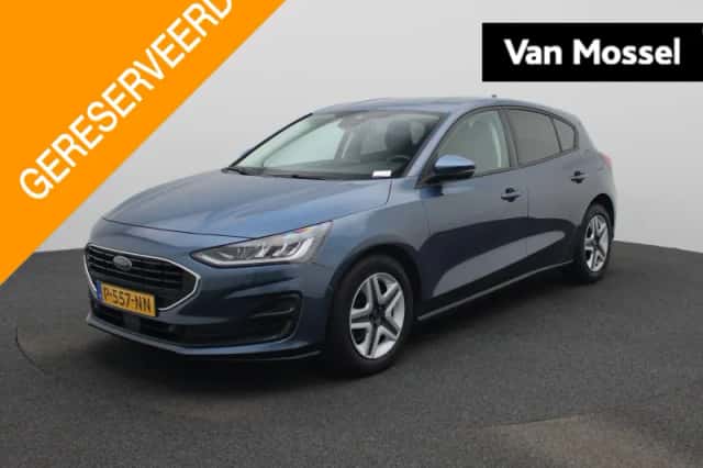 Ford Focus (2022) thumbnail 1