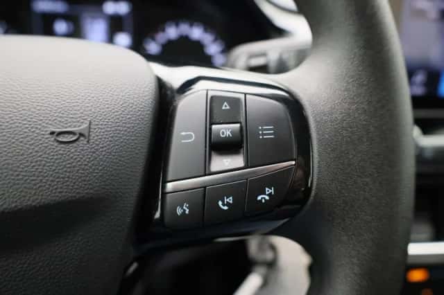 Ford Fiesta (2021) thumbnail 15