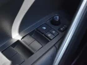 Toyota Corolla thumbnail 21