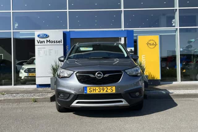 Opel Crossland X (2018) thumbnail 2