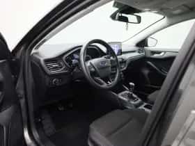 Ford Focus thumbnail 26
