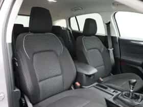 Ford Focus thumbnail 32