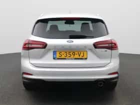 Ford Focus thumbnail 5