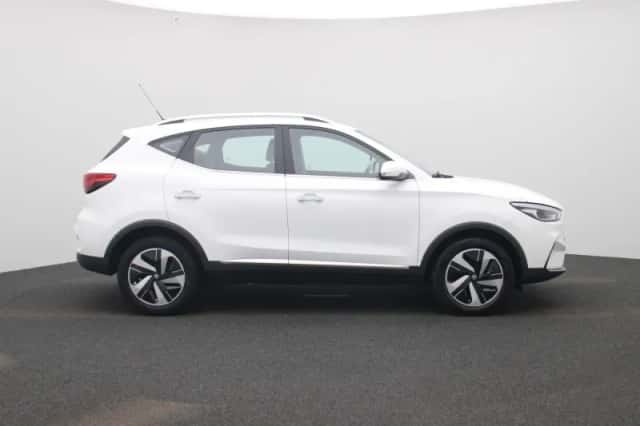 MG ZS EV (2022) thumbnail 6