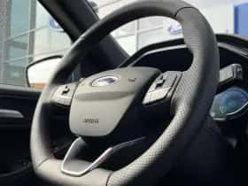 Ford Kuga thumbnail 24