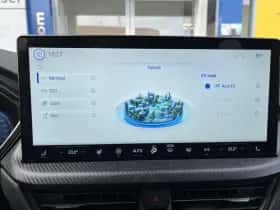 Ford Kuga thumbnail 32