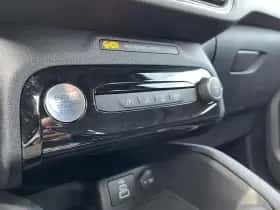 Ford Kuga thumbnail 35