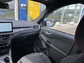 Ford Kuga thumbnail 45