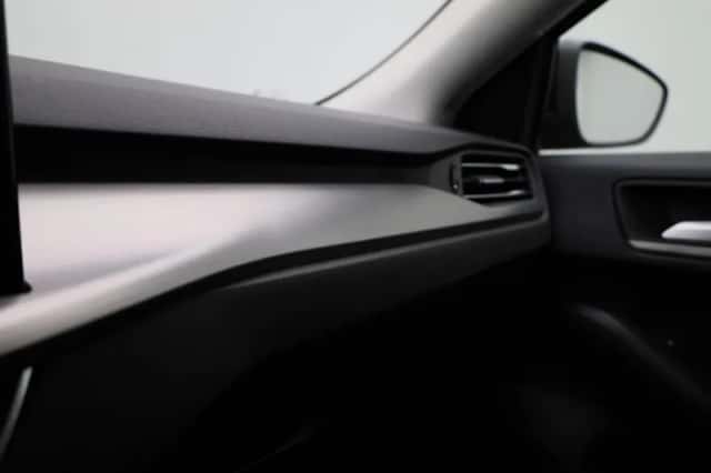 Ford Focus (2023) thumbnail 18
