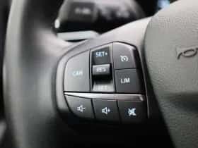 Ford Focus thumbnail 18
