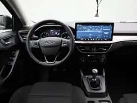 Ford Focus thumbnail 7