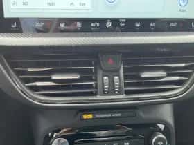 Ford Kuga thumbnail 32