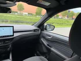 Ford Kuga thumbnail 42