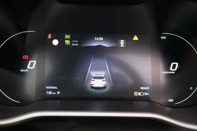 MG ZS EV (2022) thumbnail 6