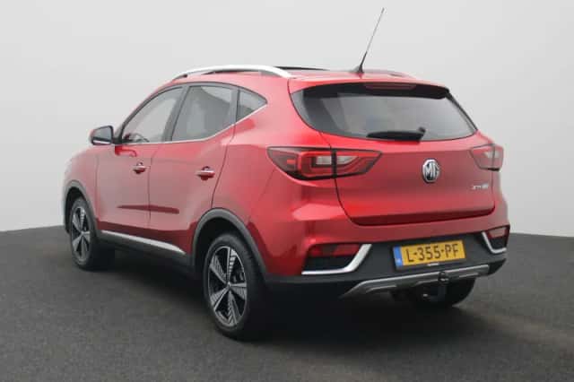 MG ZS EV (2021) thumbnail 2