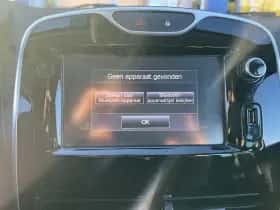 Renault Clio thumbnail 31