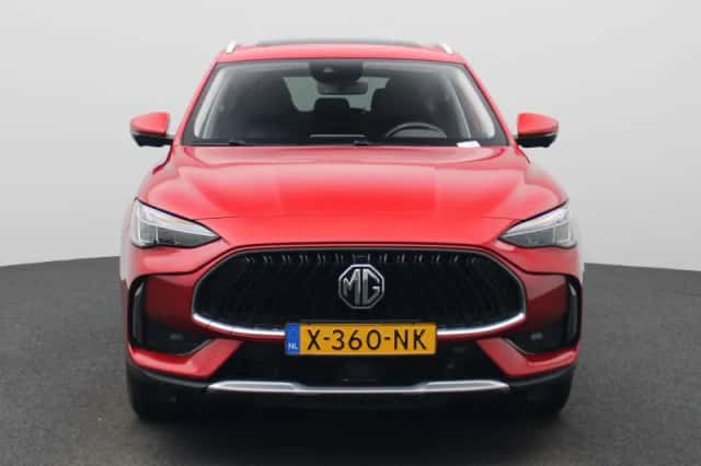MG MG HS (2023) thumbnail 3