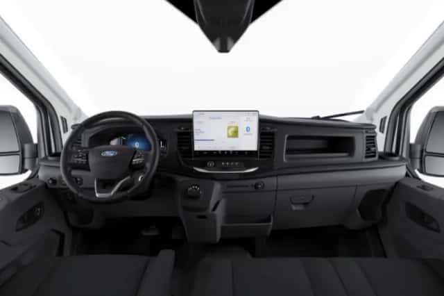 Ford E-Transit (2026) thumbnail 4