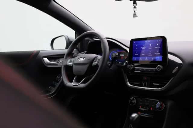 Ford Puma (2021) thumbnail 32