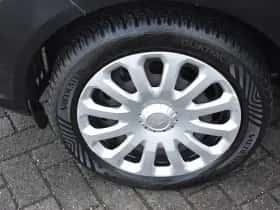 Ford Fiesta thumbnail 9