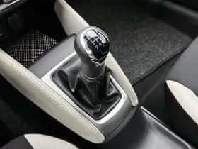 Nissan Micra thumbnail 14