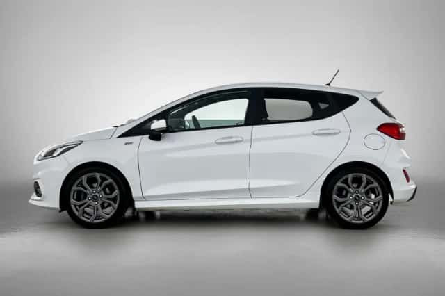 Ford Fiesta (2018) thumbnail 2