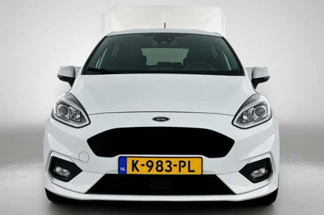 Ford Fiesta (2018) thumbnail 5
