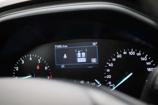 Ford Focus (2023) thumbnail 23