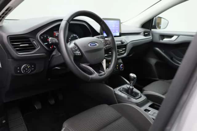 Ford Focus (2023) thumbnail 26