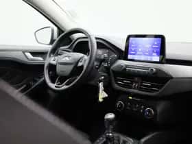 Ford Focus thumbnail 29