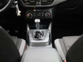 Ford Focus thumbnail 10
