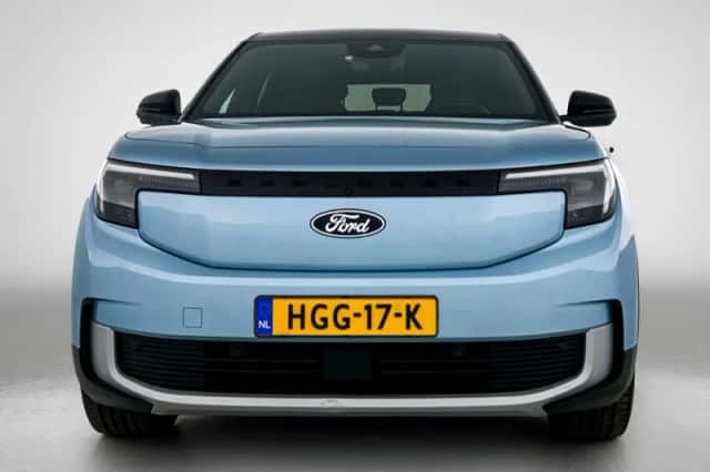 Ford Explorer (2025) thumbnail 5