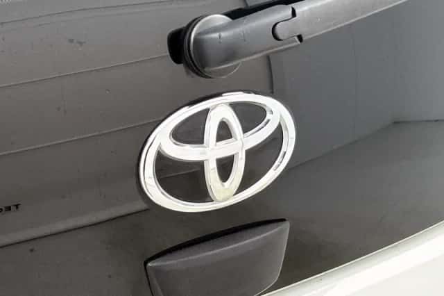 Toyota Aygo (2019) thumbnail 19