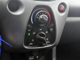 Toyota Aygo thumbnail 25