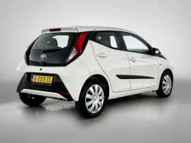 Toyota Aygo thumbnail 4