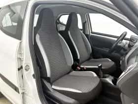 Toyota Aygo thumbnail 32