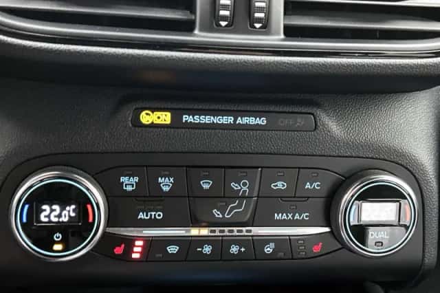 Ford Kuga (2020) thumbnail 16