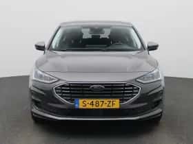 Ford Focus thumbnail 3