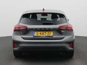 Ford Focus thumbnail 5