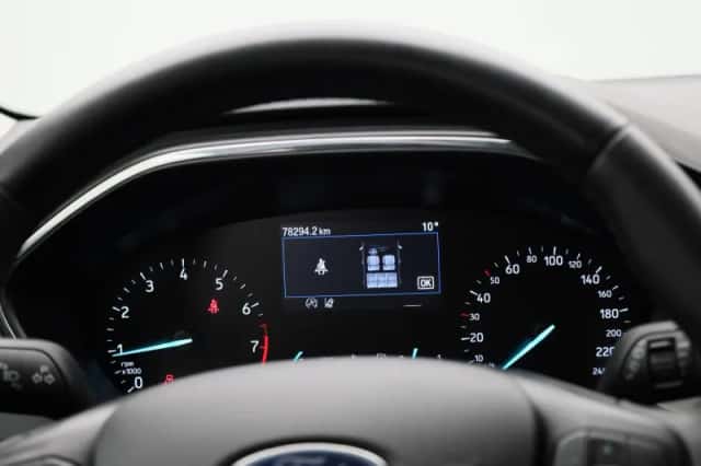 Ford Focus (2023) thumbnail 8